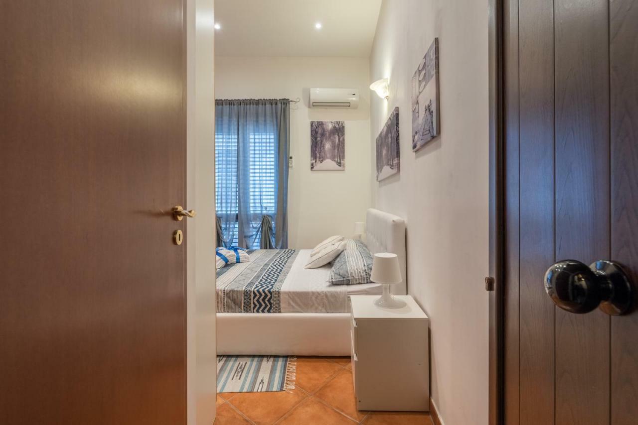 Kasavucciria Apartments Palermo Luaran gambar