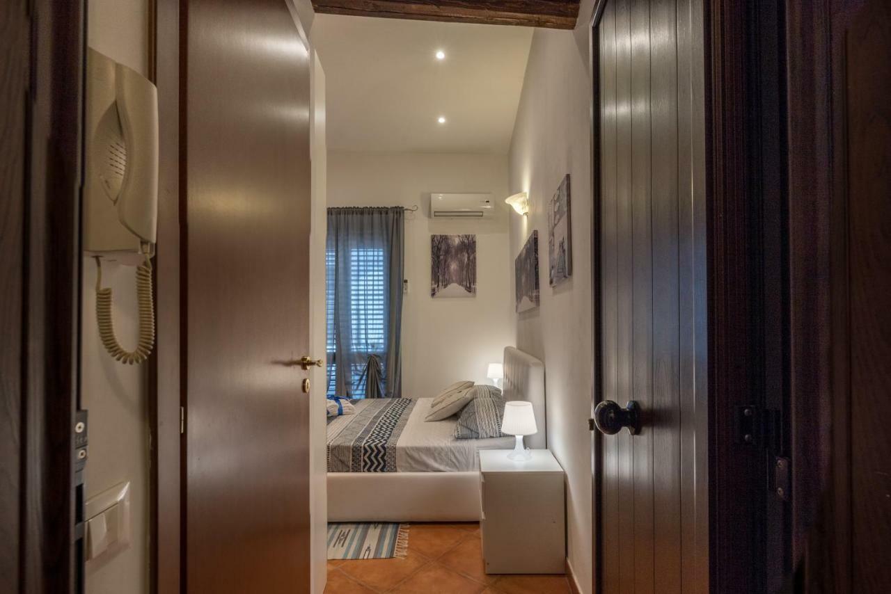 Kasavucciria Apartments Palermo Luaran gambar
